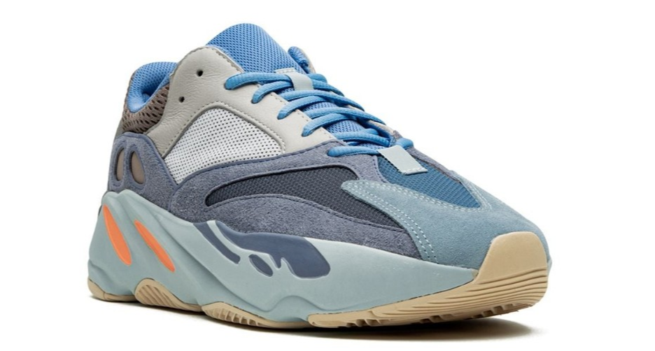 Yeezy Boost 700 Carbon Blue кроссовки 